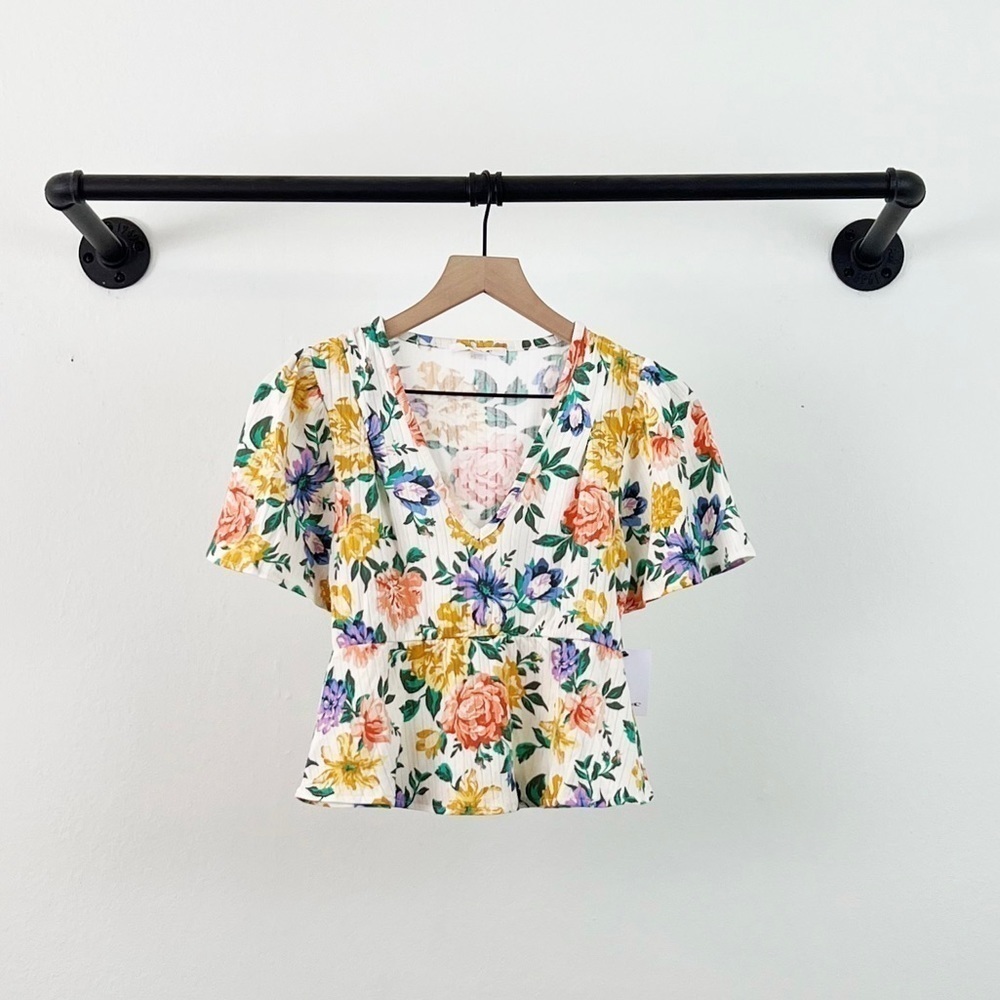 NWT O’Neill Westin Floral Flutter Sleeve V-Neck Peplum Top - Picture 5 of 9